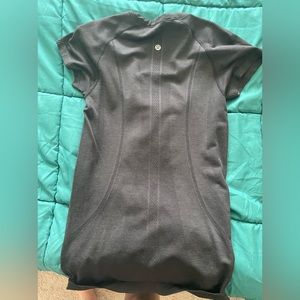 Black Short Sleeve Switfly — 6